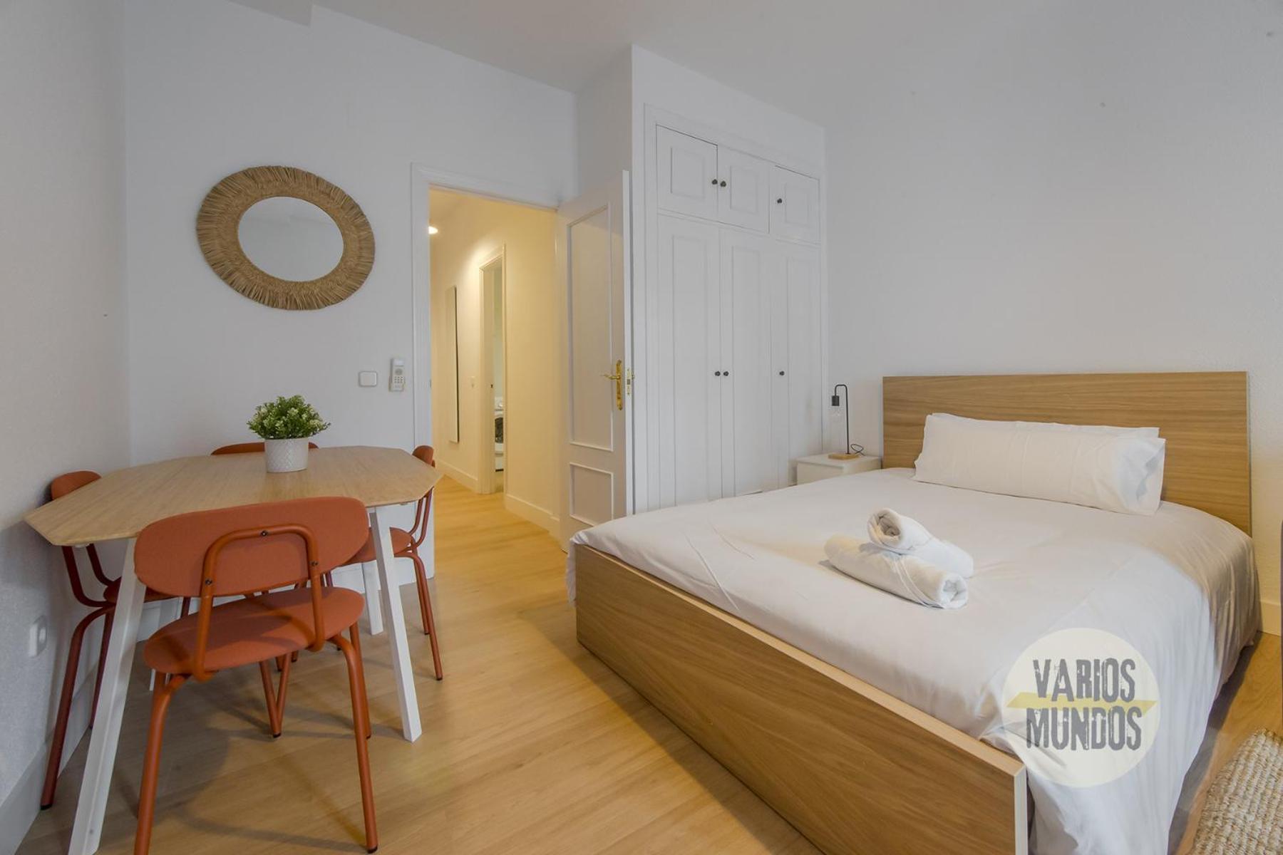 Comodo Y Centrico Loft En Calle Carretas - Madrid Centro Екстериор снимка