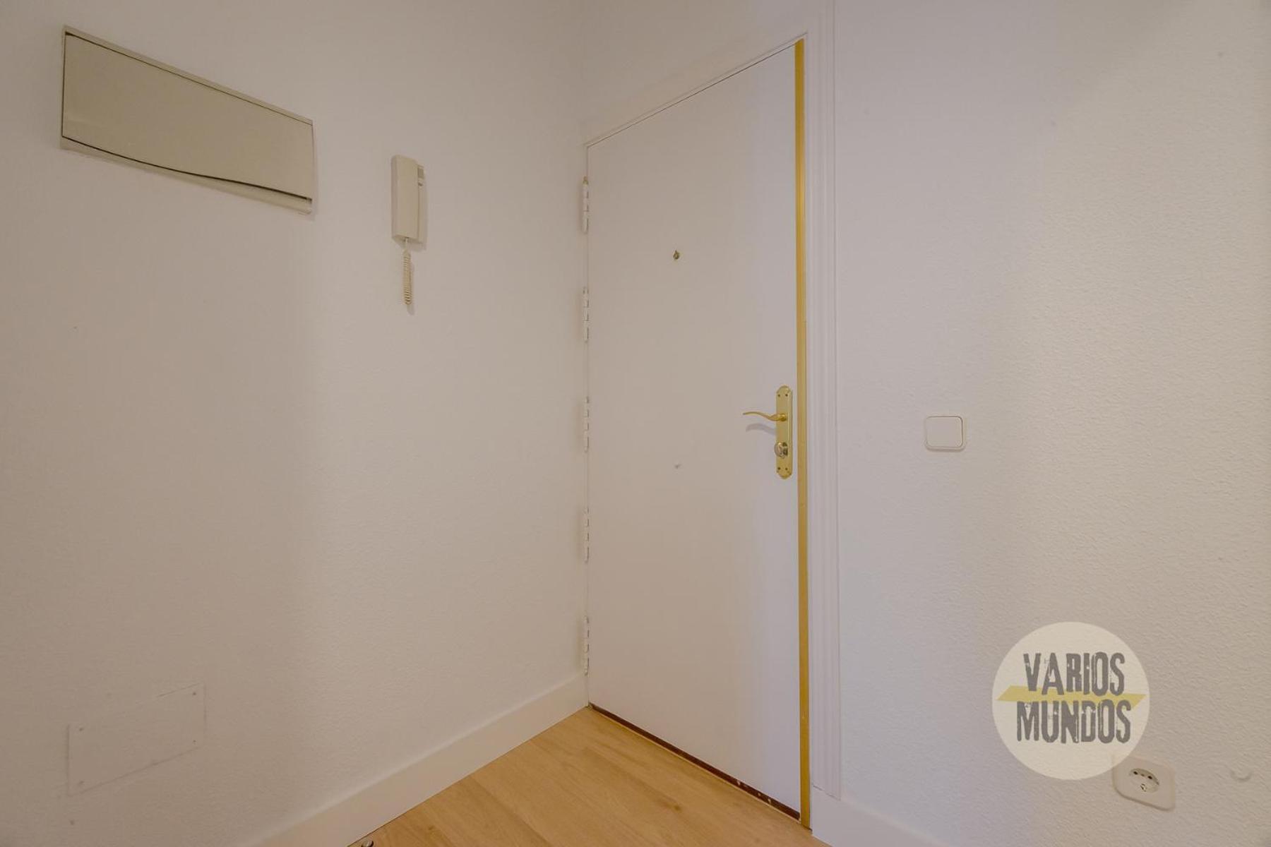 Comodo Y Centrico Loft En Calle Carretas - Madrid Centro Екстериор снимка