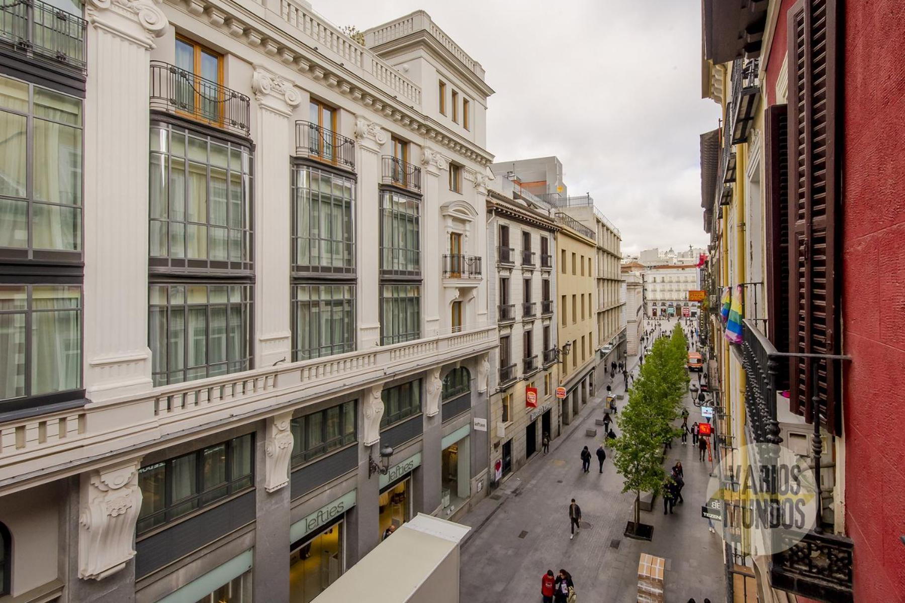 Comodo Y Centrico Loft En Calle Carretas - Madrid Centro Екстериор снимка